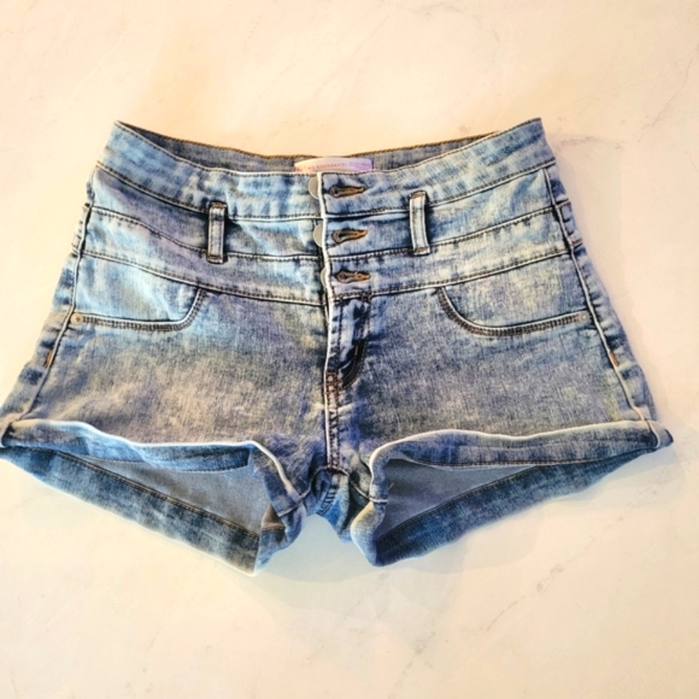 3/$21 Acid Wash Denim Shorts (Donated)